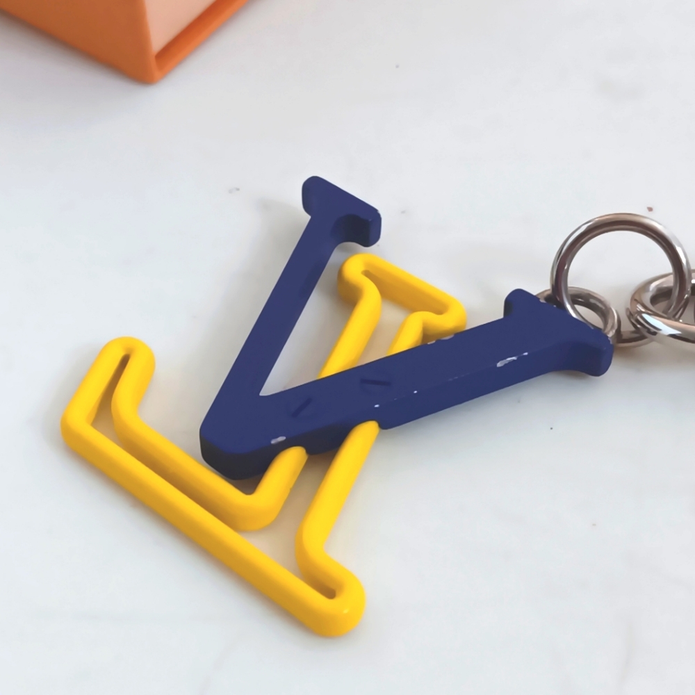 Louis Vuitton ✨️2021 LV Line Key Holder MP3018 - Picture 8 of 11